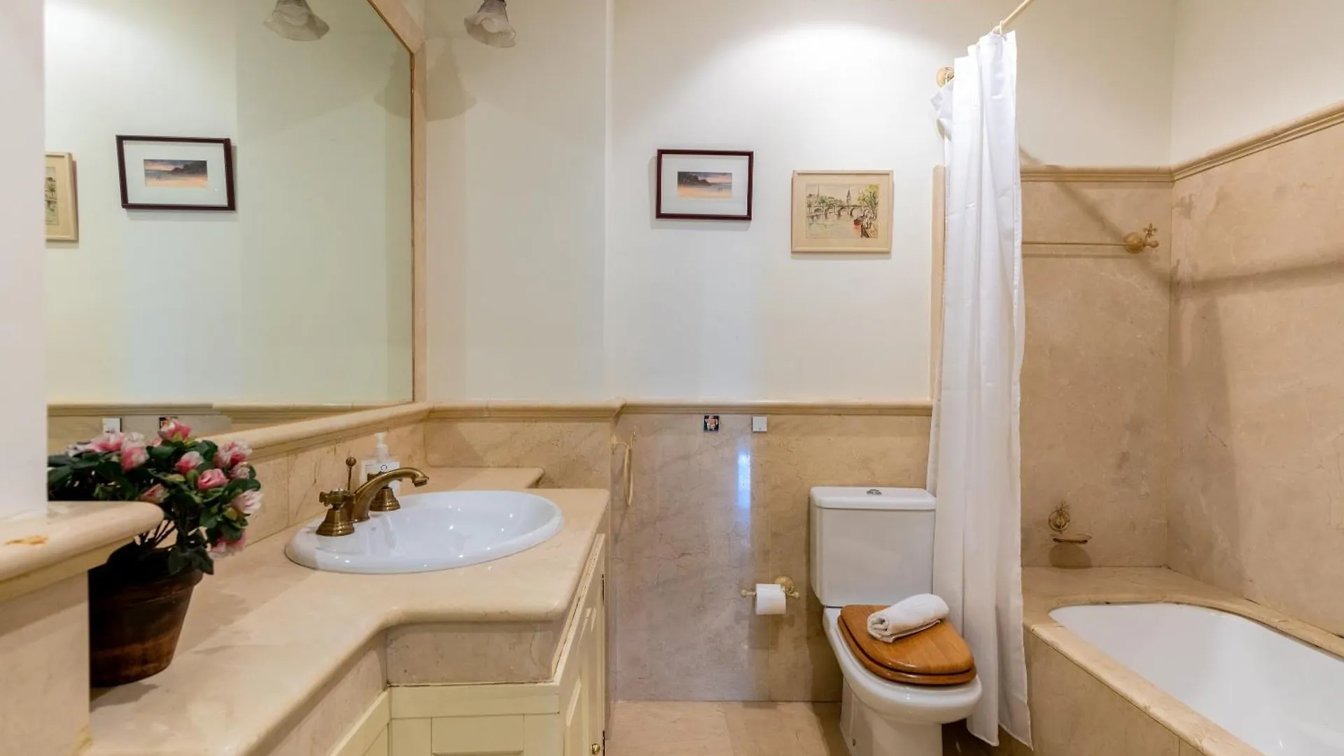 Veoapartment Betis Triana Seville 0*,  Spain